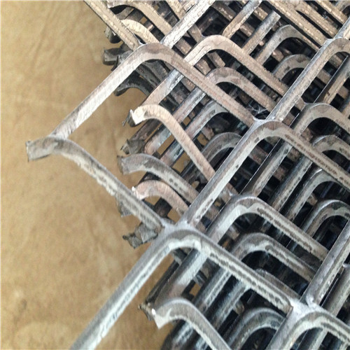 1658197641346070308.jpg 熱鍍鋅棱形網(wǎng).jpg