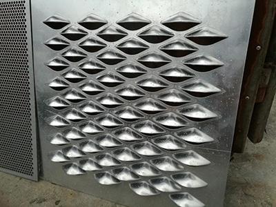 魚(yú)鱗沖孔板