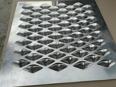魚(yú)鱗沖孔板