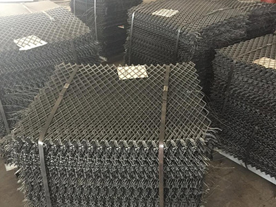 重型鋼板網(wǎng)